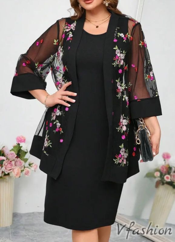 Комплект рокля и наметало с бродерии