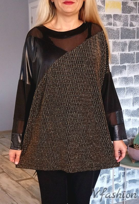 Елегантна туника с мотиви