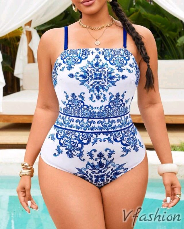 Цял бански с актуален принт