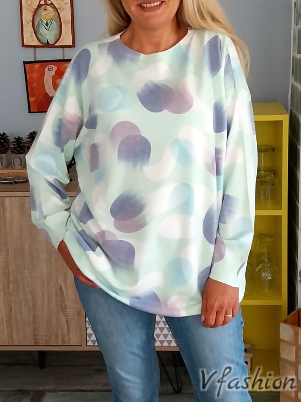 Пуловер фино плетиво - цветни петна