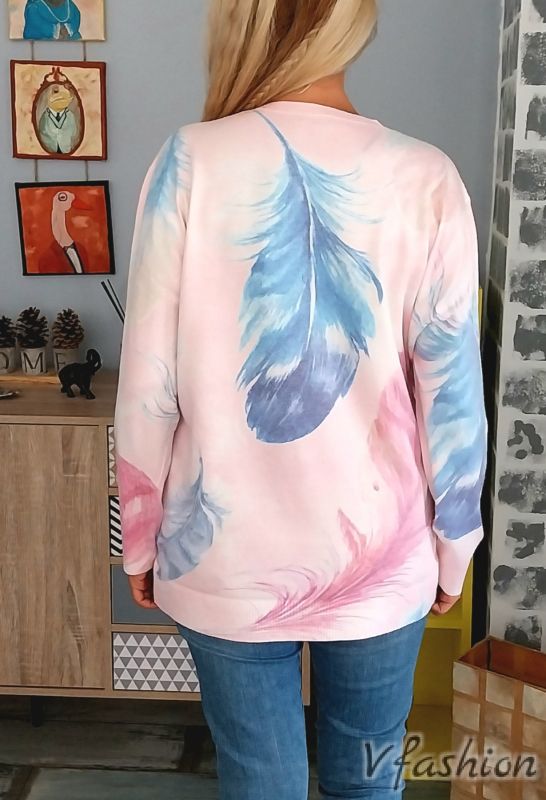 Пуловер фино плетиво - големи пера