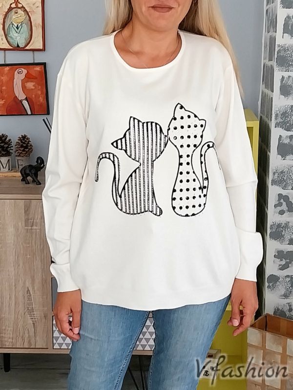 Пуловер с котета - бял