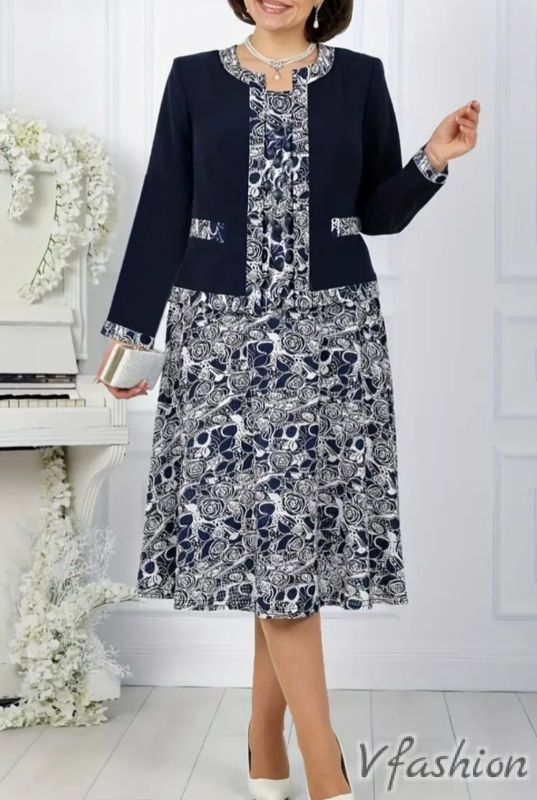 Комплект рокля и сако - синьо и бяло