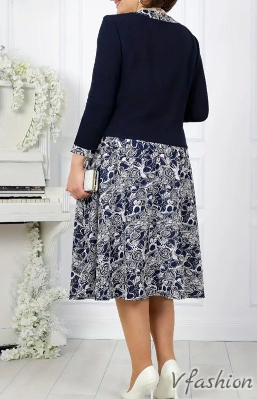 Комплект рокля и сако - синьо и бяло