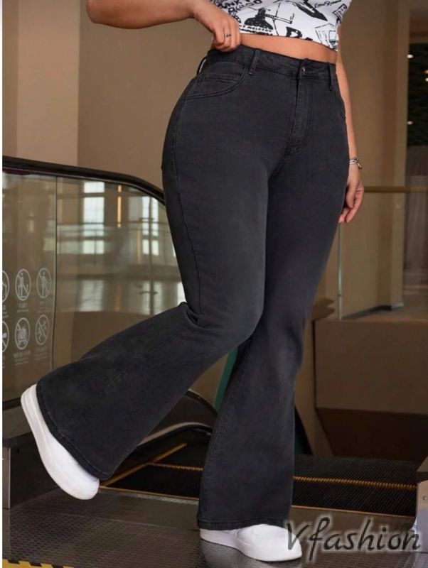 Еластични макси дънки - черни