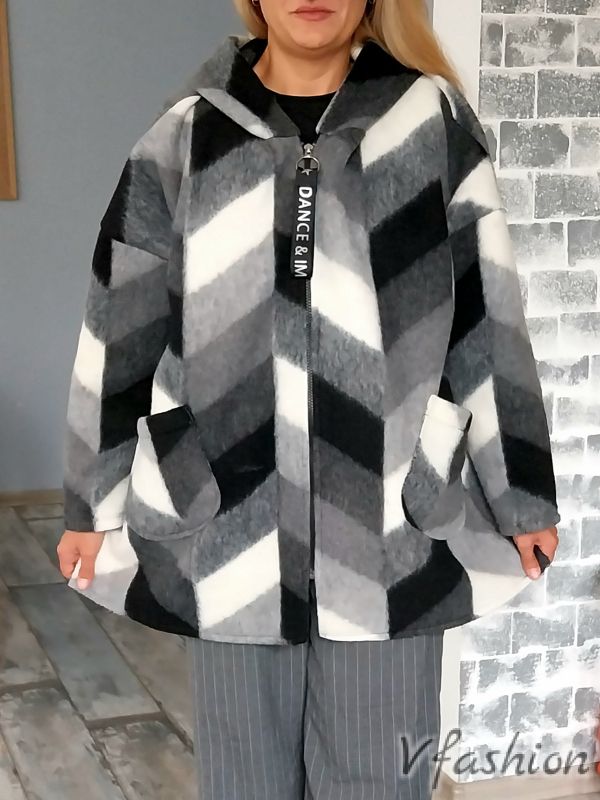 Палто с качулка и джобове