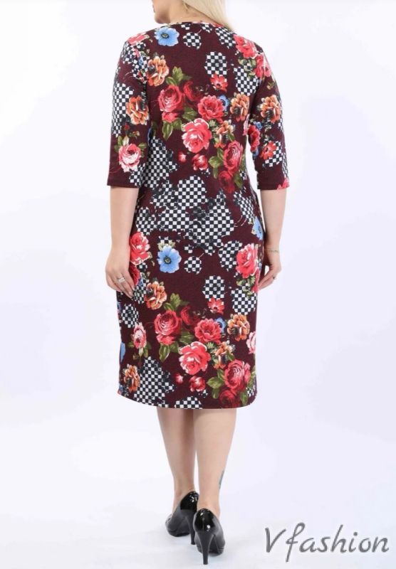 Права рокля с джобове