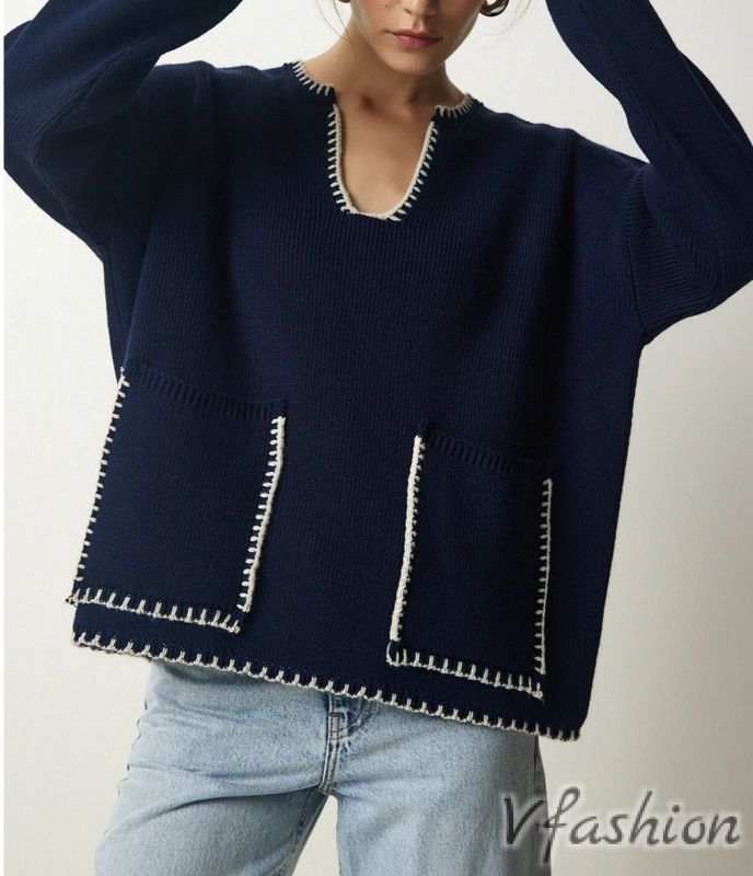 Пуловер с джобове