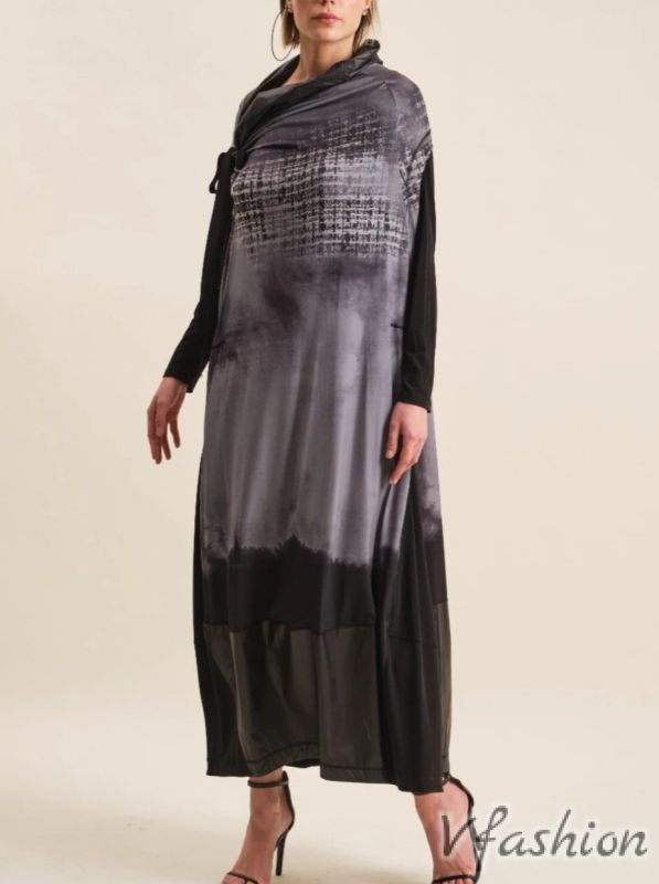 Екстравагантна рокля от две части