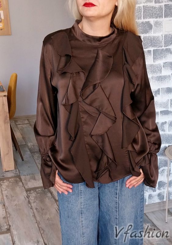 Сатенена блуза с волани - кафява