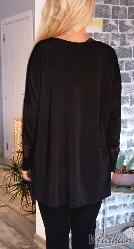 Елегантна туника с мотиви