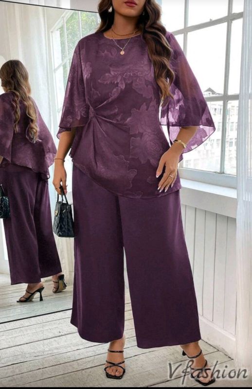 Комплект панталон и блуза на цветя - лилав