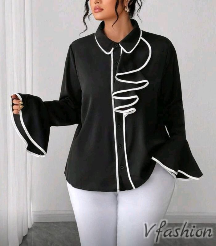 Елегантна риза с мотив