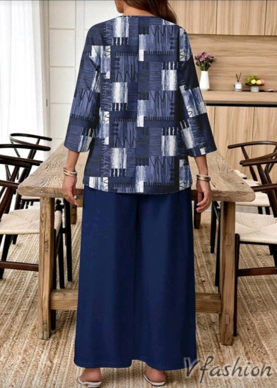 Комплект панталон и блуза с копче