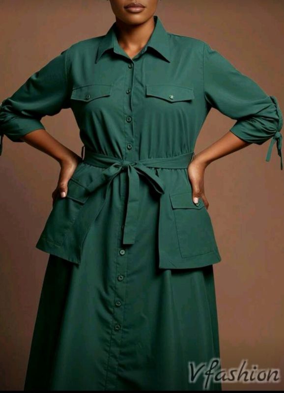 Рокля-риза с джобове - зелена