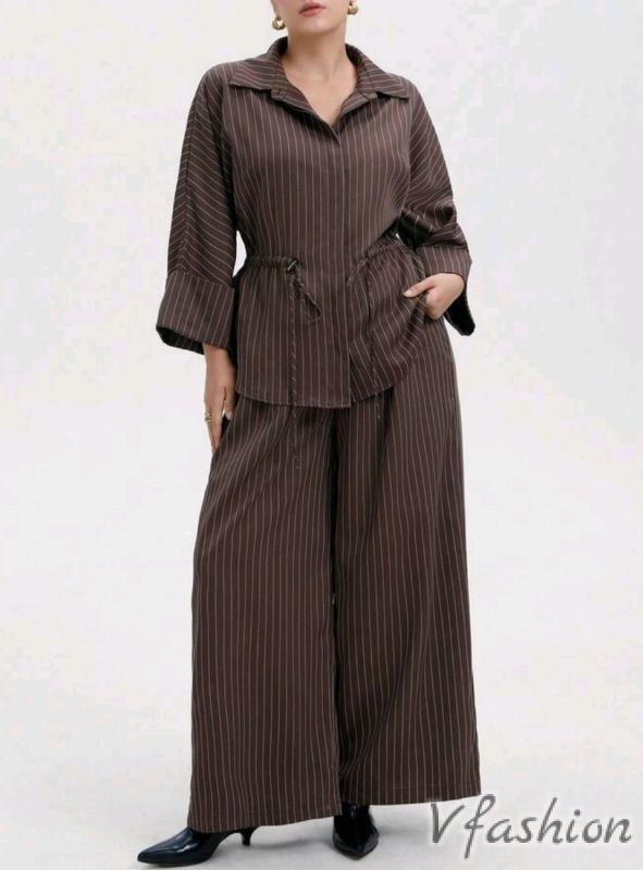 Комплект панталон и риза с връзка - кафяв