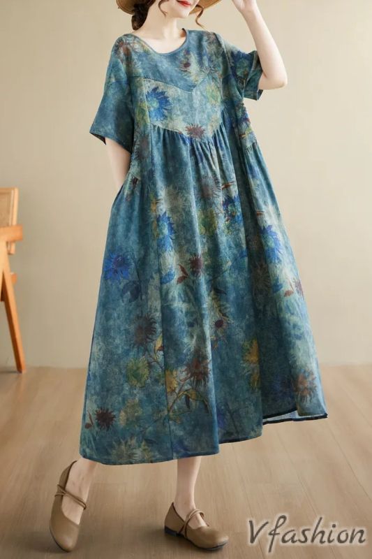 Разкроена рокля с джобове и принт