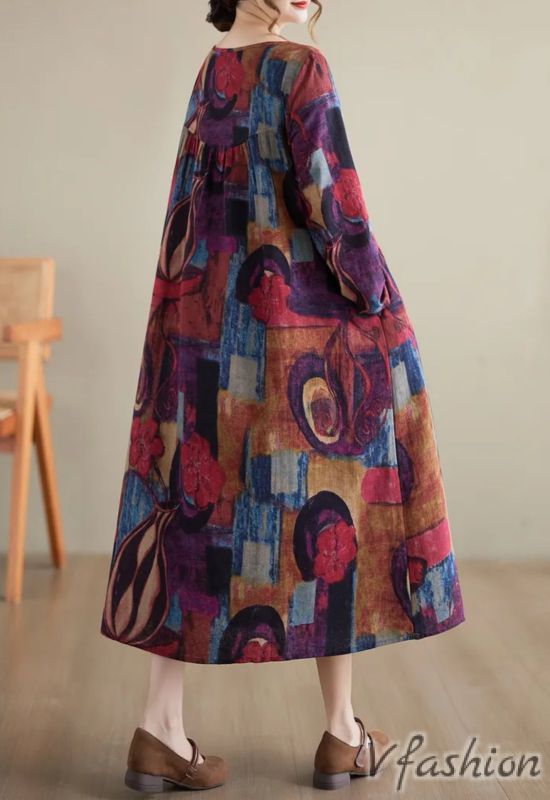 Разкроена рокля с джобове и арт принт