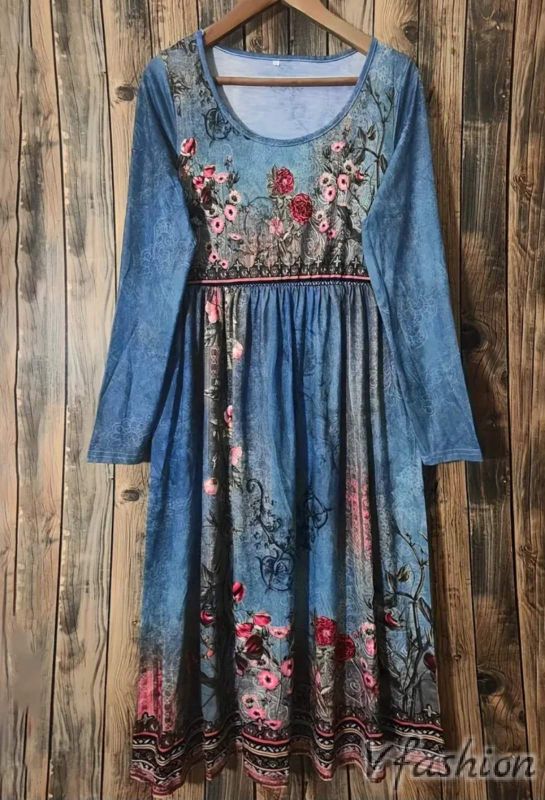 Еластична рокля с винтидж принт