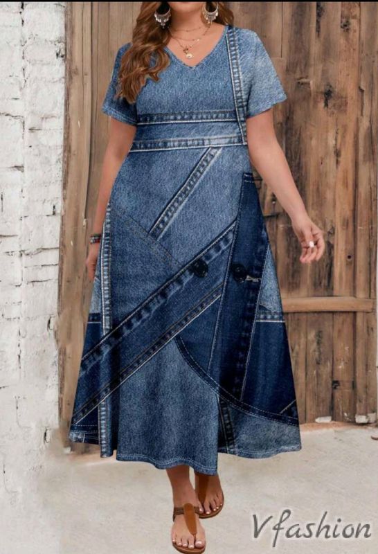 Еластична рокля с дънков принт